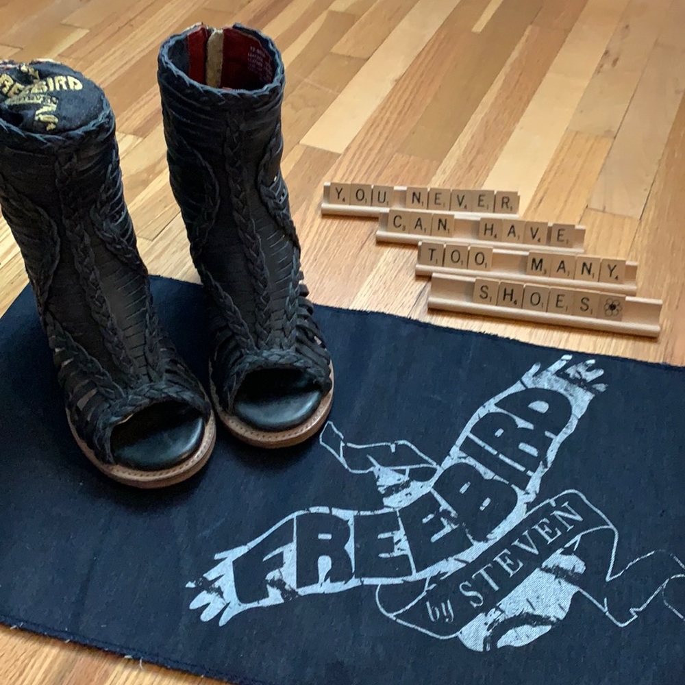 Freebird Bela blue
